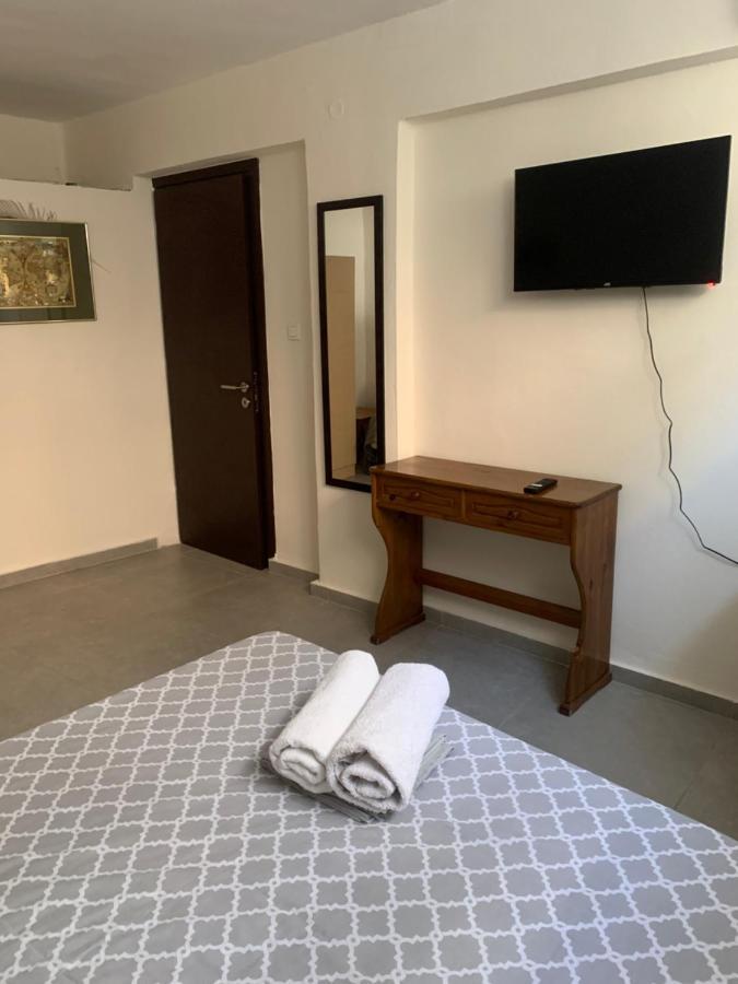 Centrally Located Private Rooms Heraklion Exteriör bild